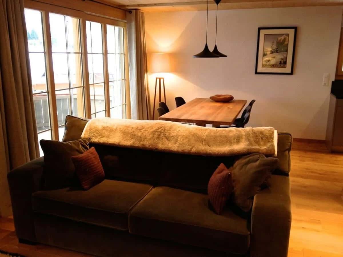 Cozy 3 BR Flat with great views to the Eiger North