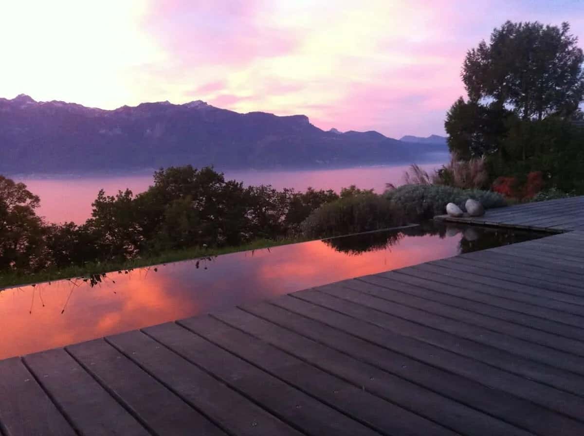 Modern artistic villa with unbeliveble lake views