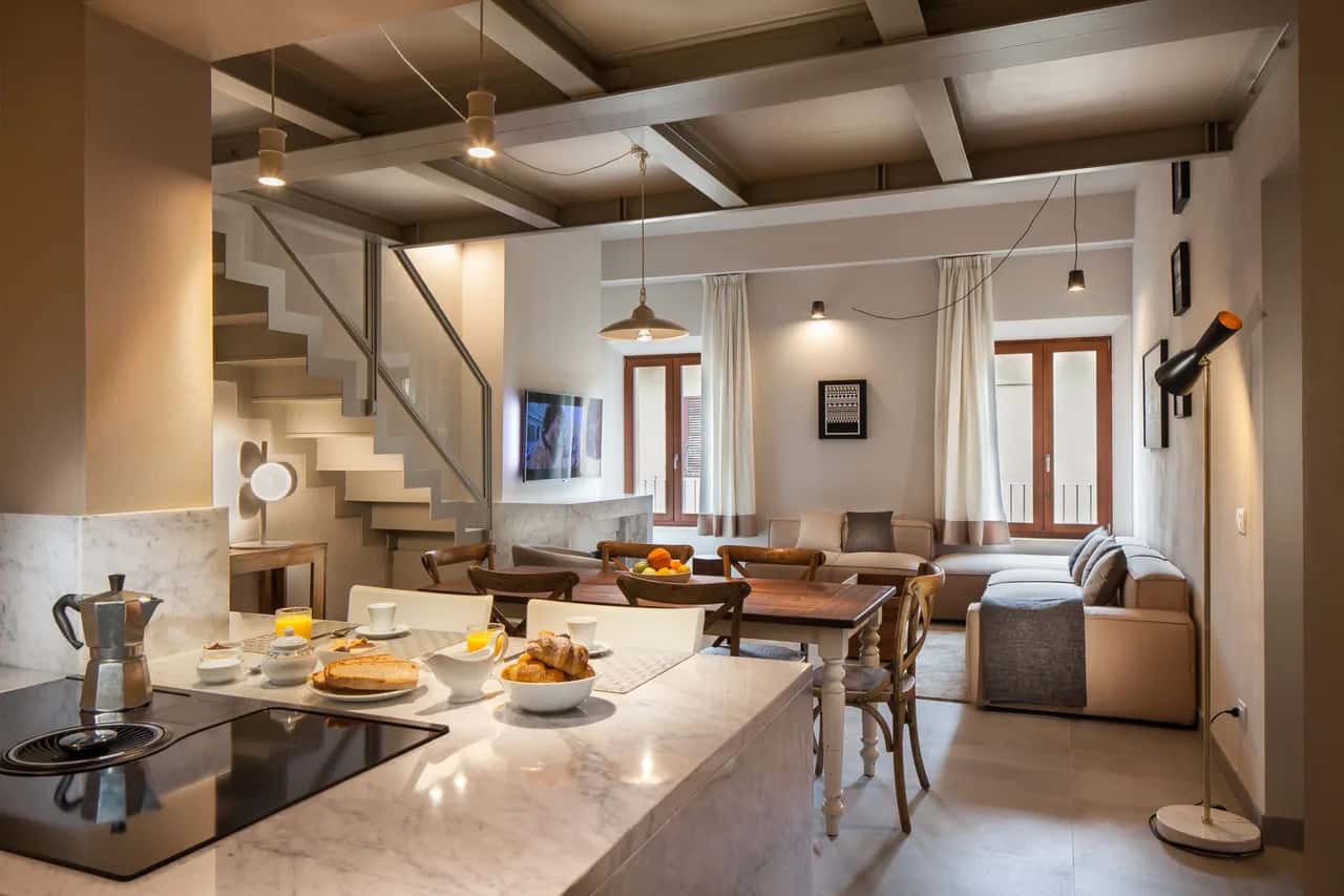 Penthouse in Siena's Heart with Elevator & Parking