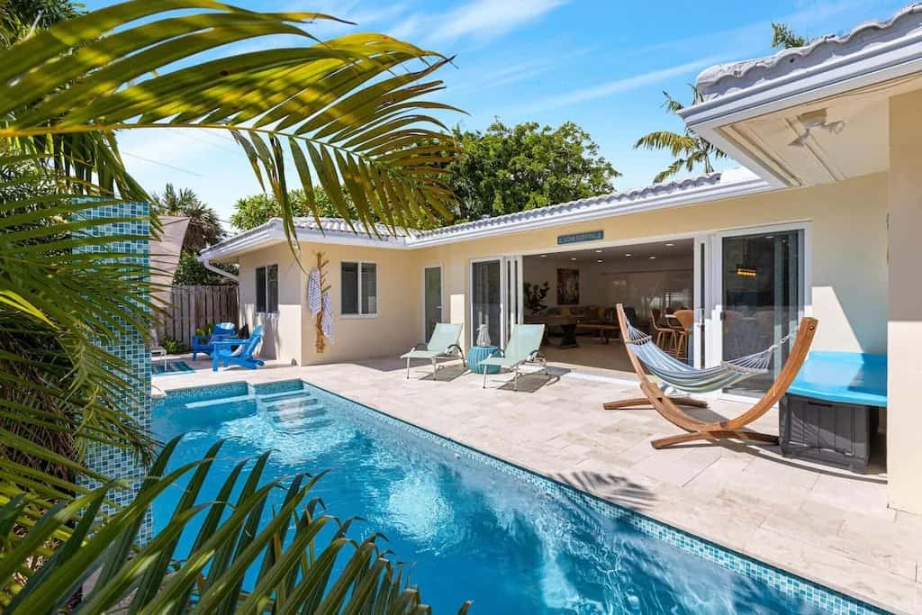 Beach Walk & Private Pool Oasis in Lauderdale