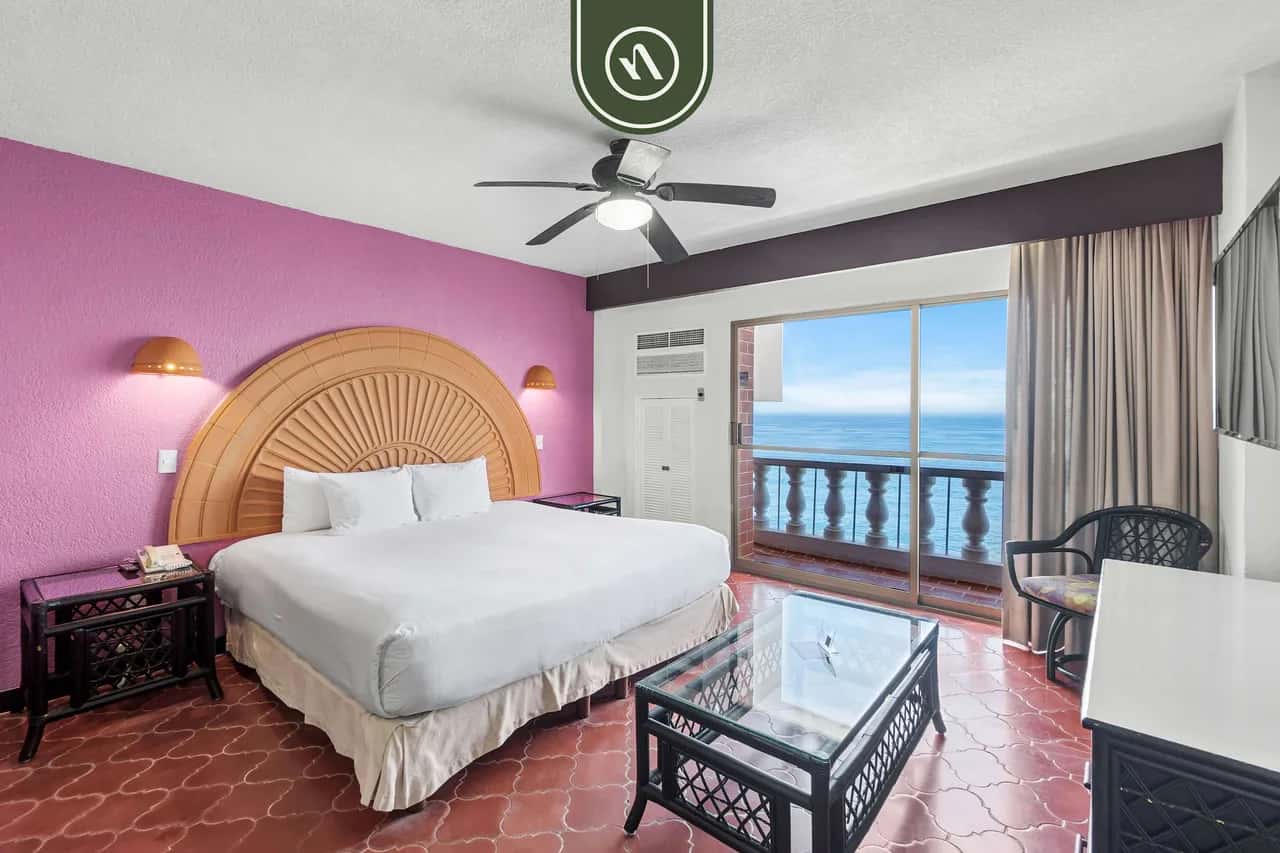 Peaceful Oceanview Studio - Pool - Daily Cleaning