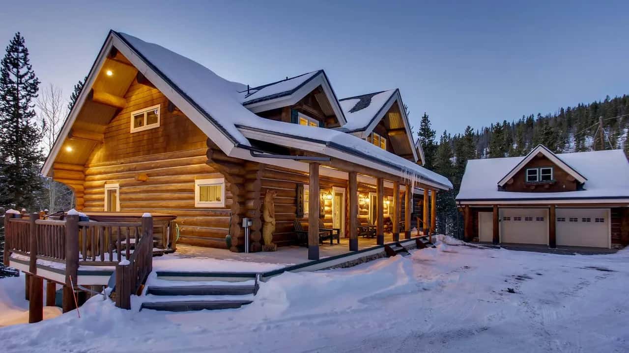Twin Eagles Lodge