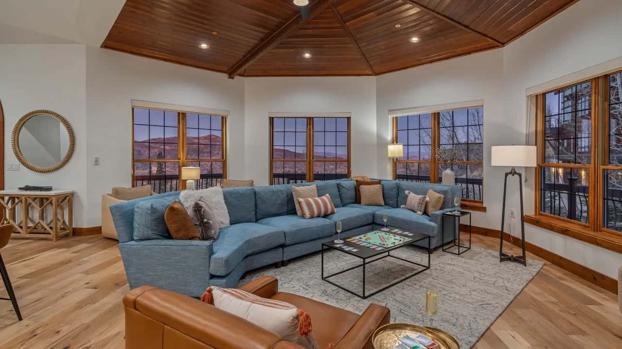 Apex Lodge North