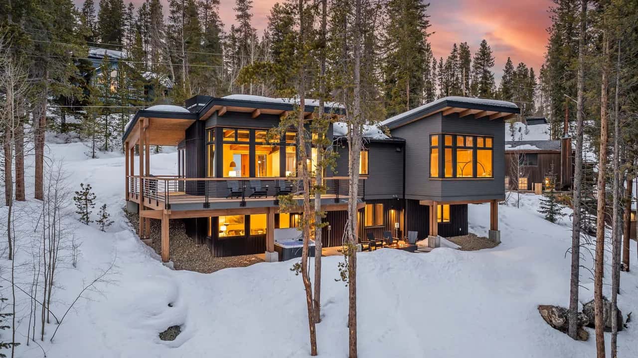 Blue Valley Chalet