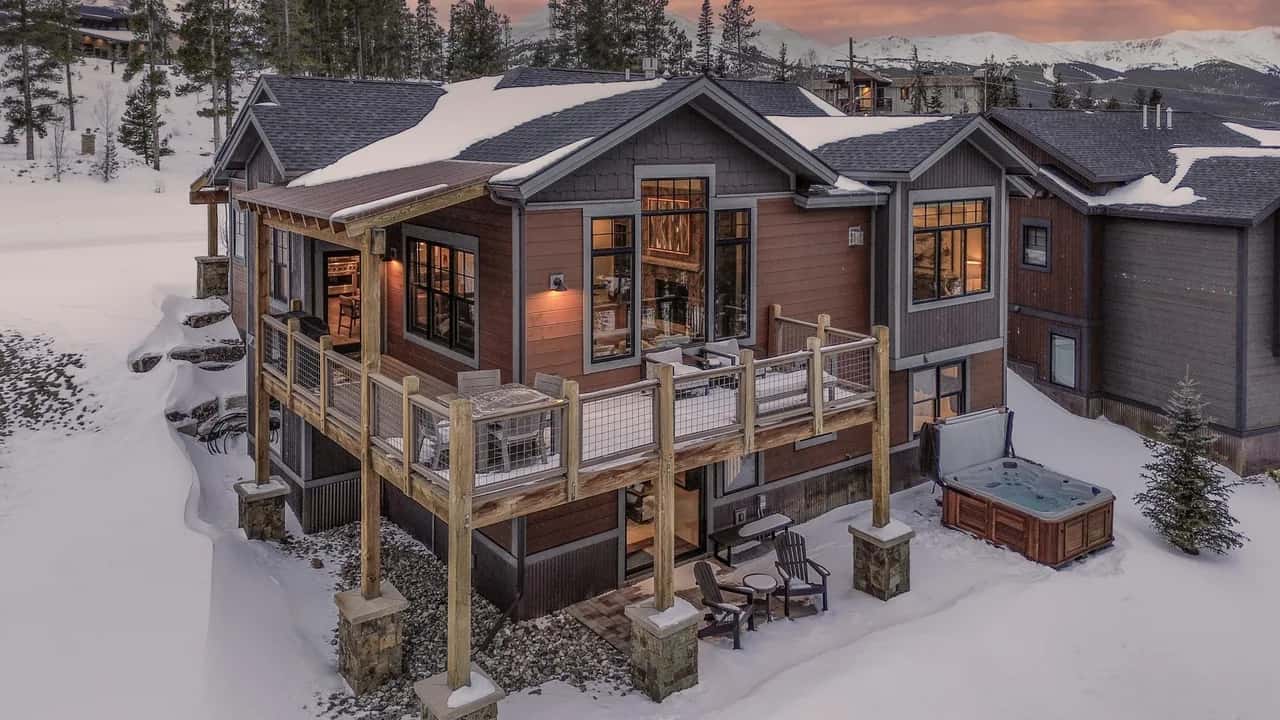 Cherrybrook Chalet