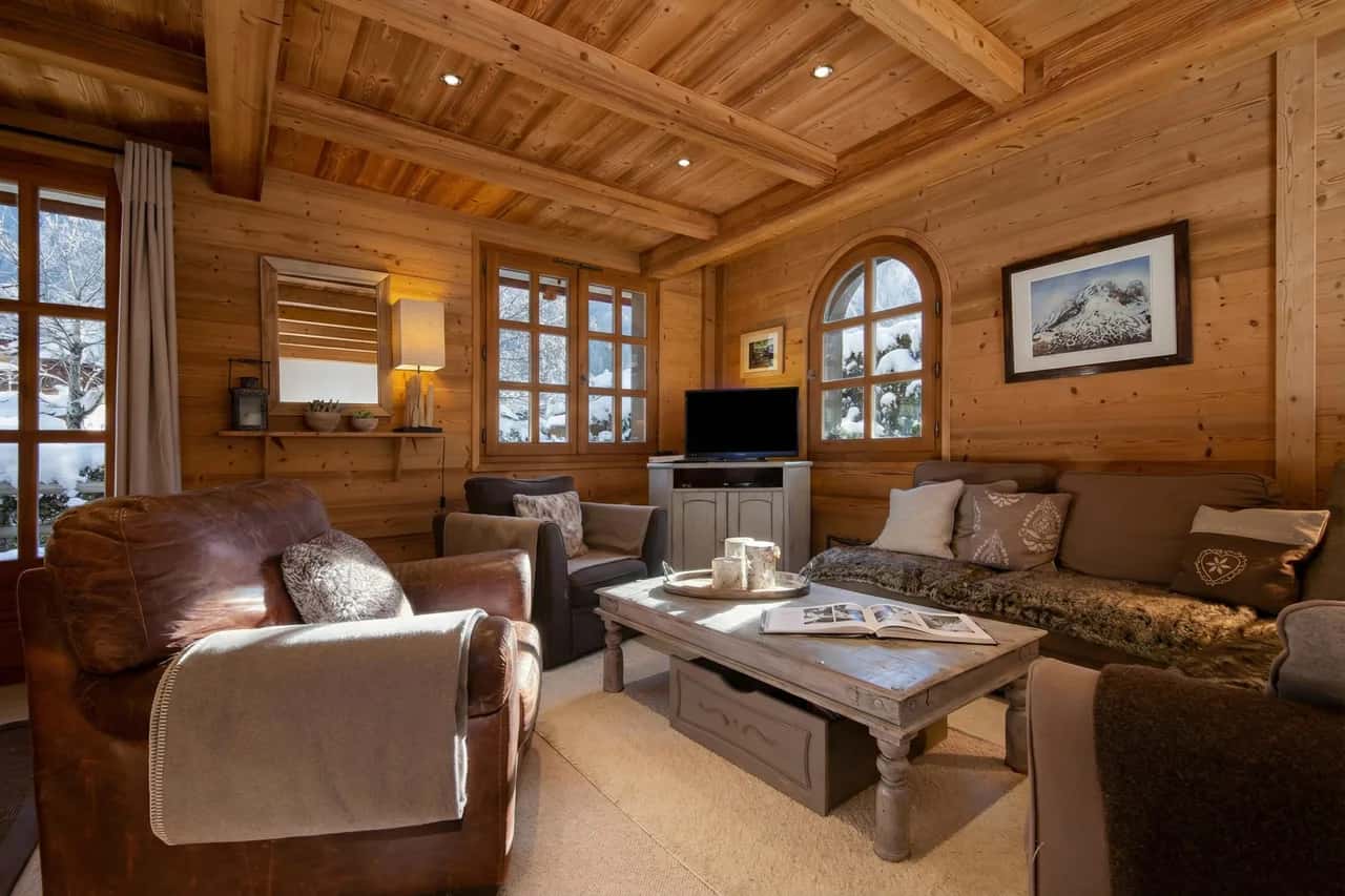 Chalets d'Henri 63 Mont Blanc Views 300m to Ski Lift