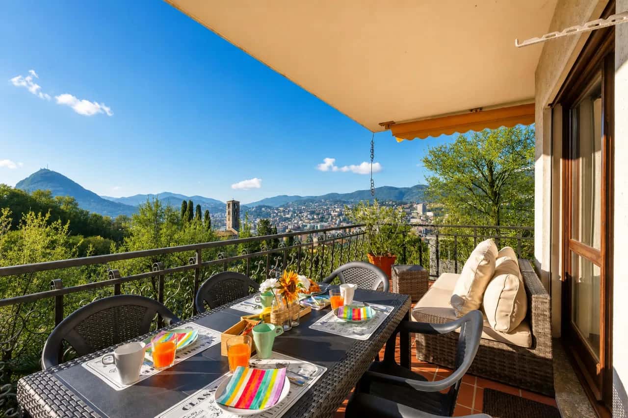 Chiaras Zuhause mit Balkon