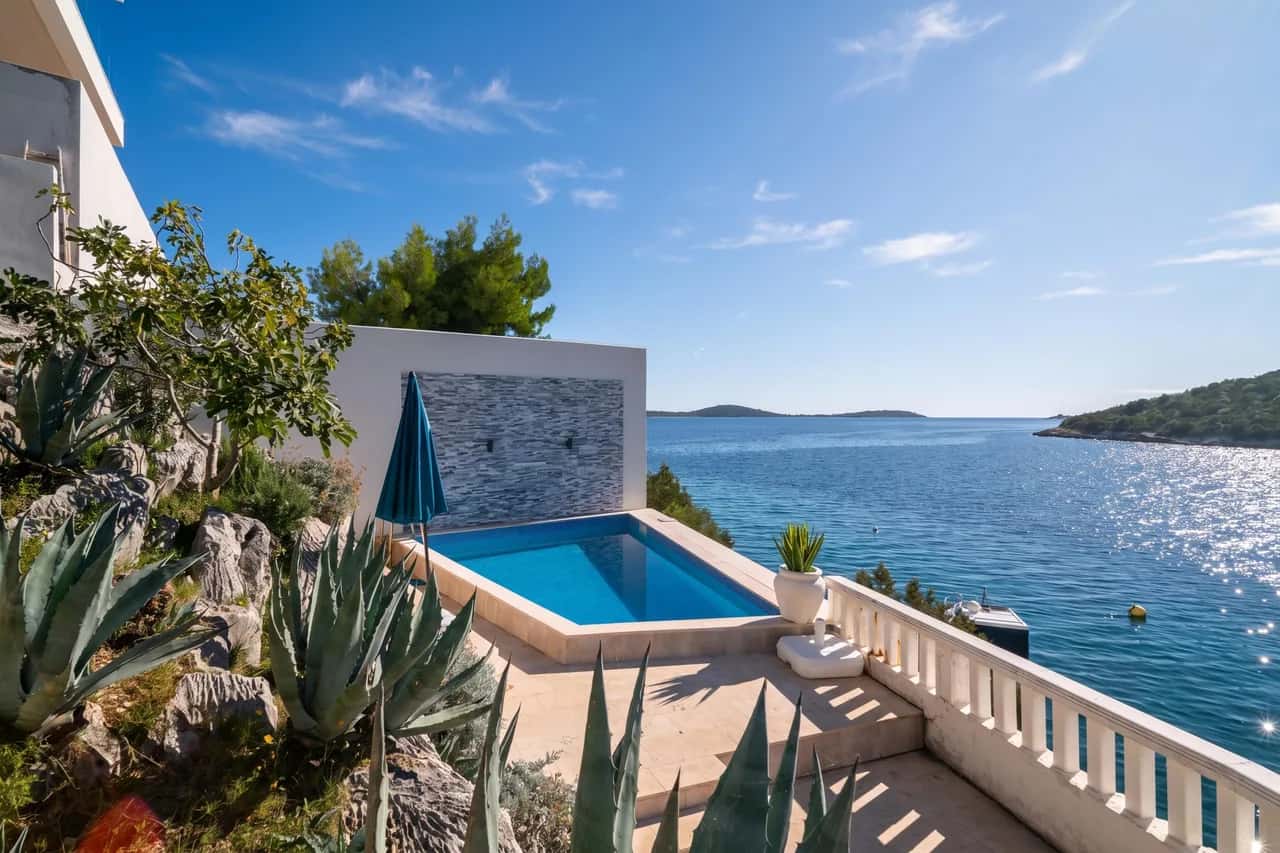 Pool Villa Sine /w Panoramic Sea View