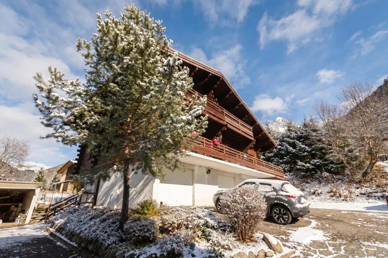 Améthystes E01Ski In/Ski Out w/Shared Pool in Argentière-Chamonix