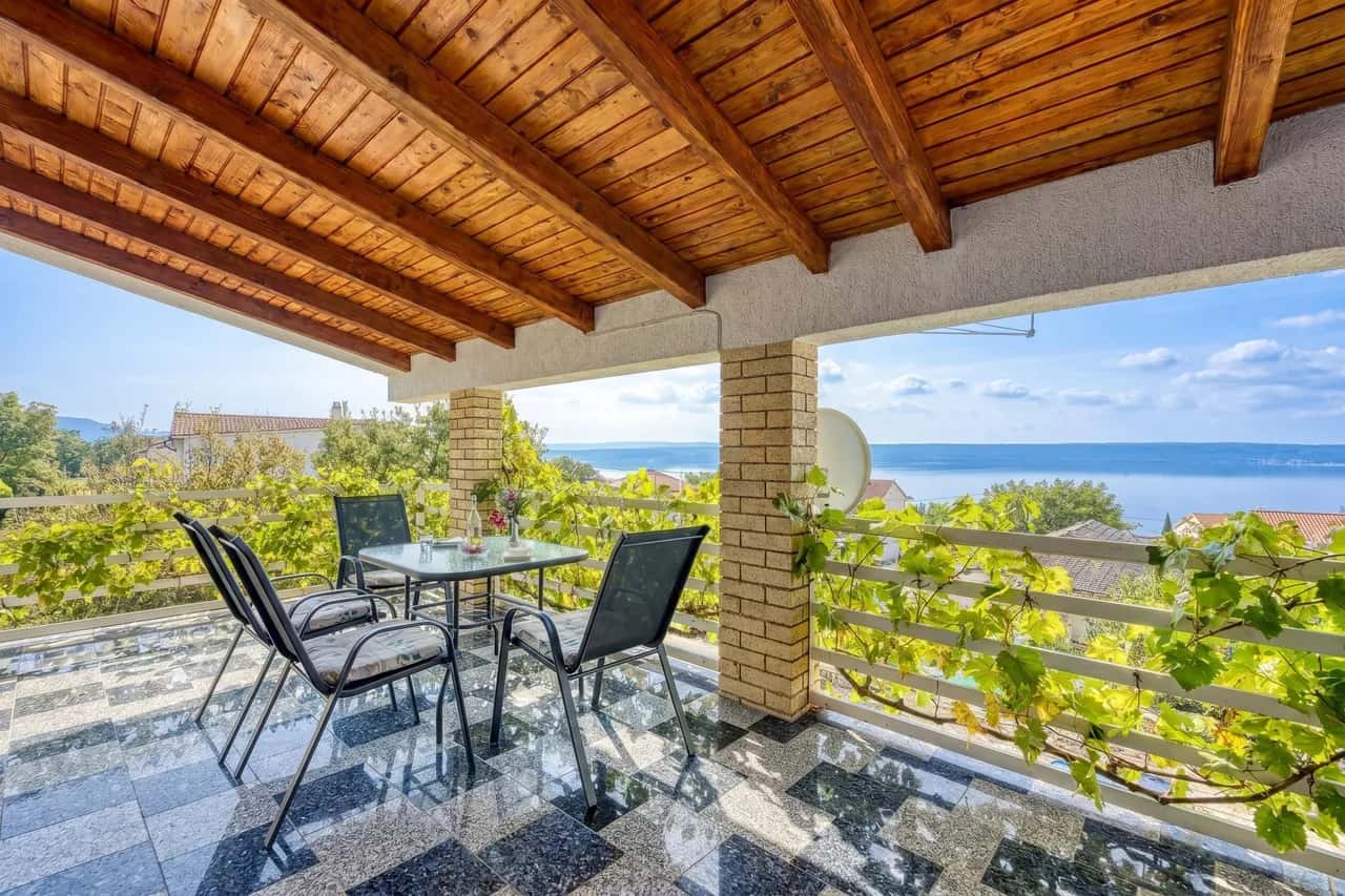 Sea View Apt Cherry /w Balcony near Zadar