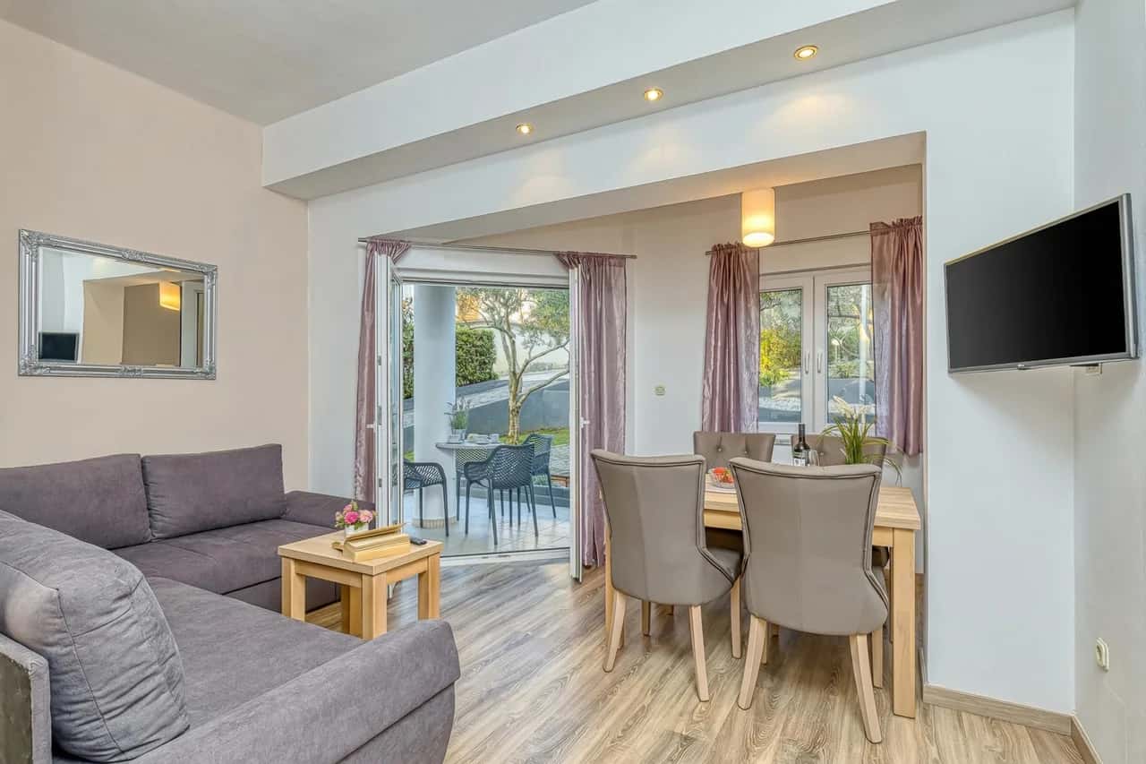 Apartment Matea 220 m vom Strand entfernt