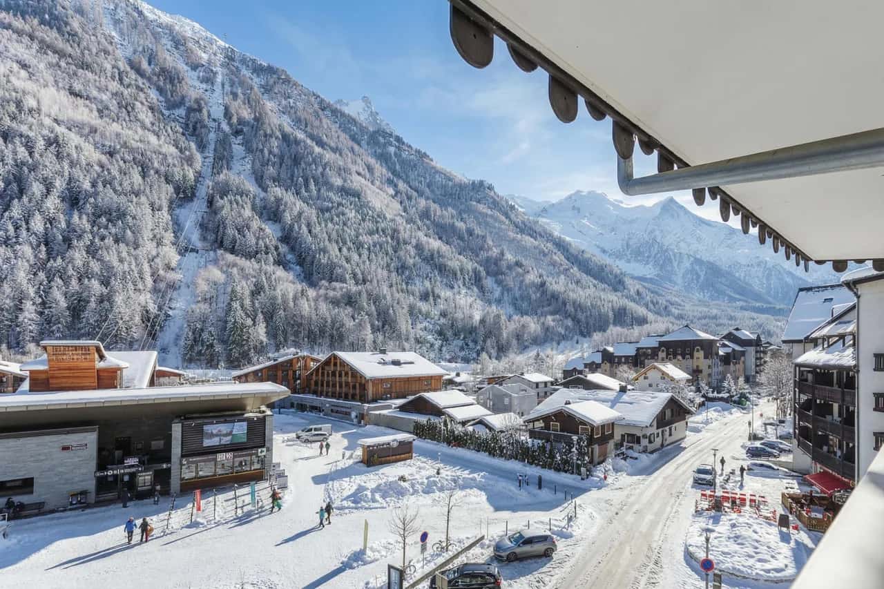 Cham Sud E421 Cerca del Teleférico Aiguille du Midi Acomoda 4