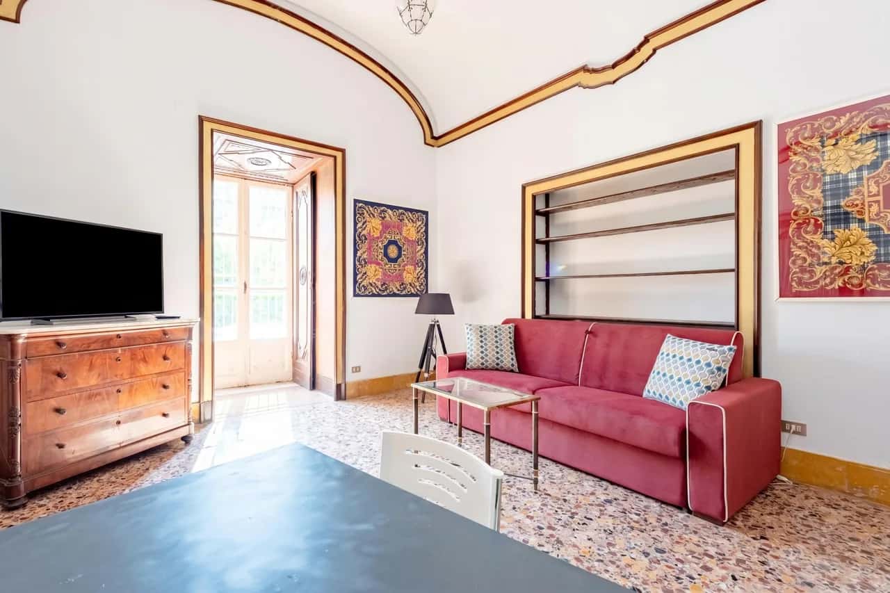 Charming Apartment - Historic Center