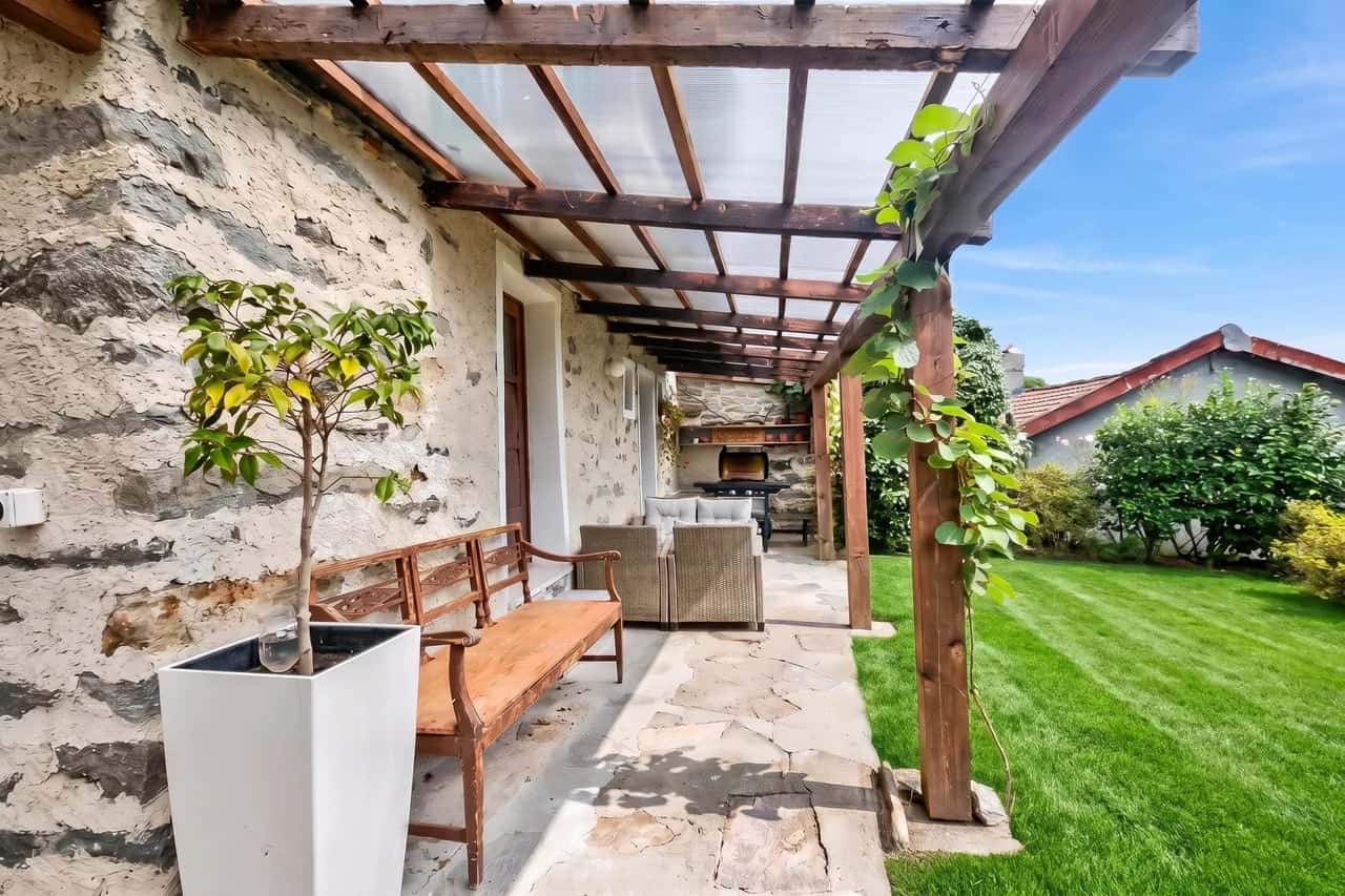La Canonica Centovalli with Balconies and Garden