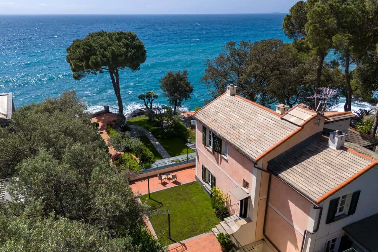 Wonderful Villa with Sea View Terrace In Mulinetti