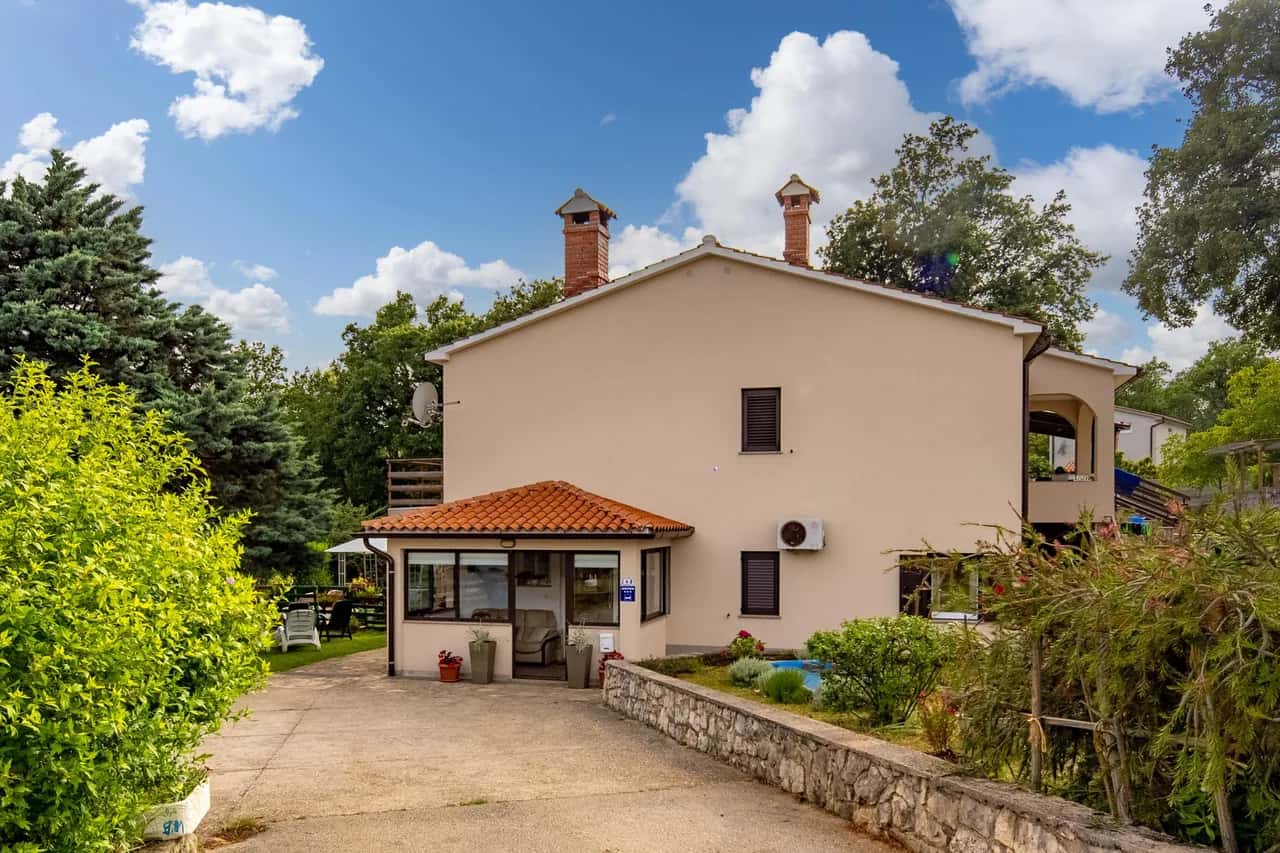 Retiro en el Jardín Gracijela cerca de Labin