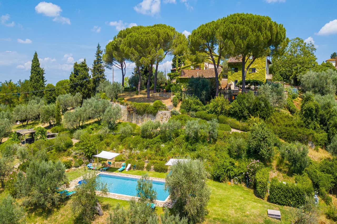 Charmante campagne toscane près de Florence 4|Piscine partagée