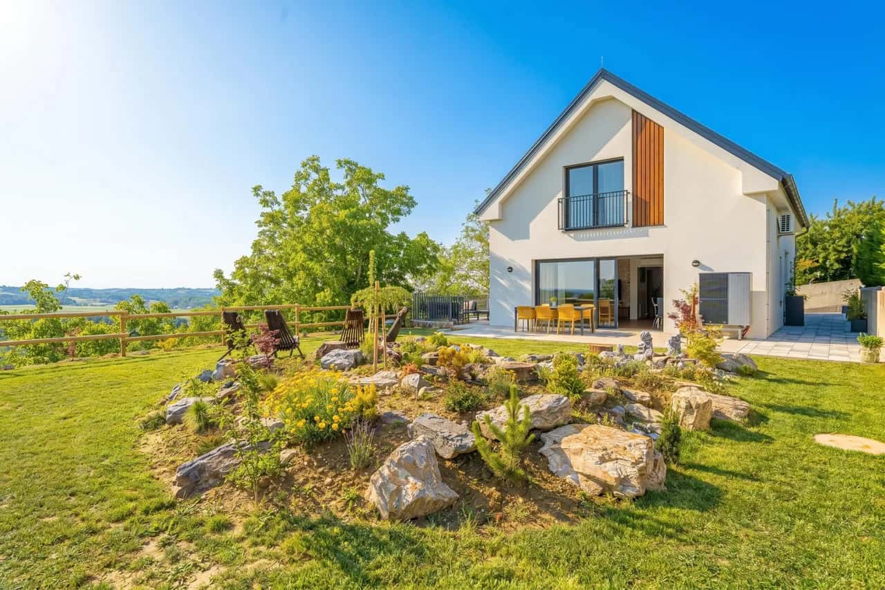 Villa Vinita w/ Jacuzzi & Sauna near Thermal Spa