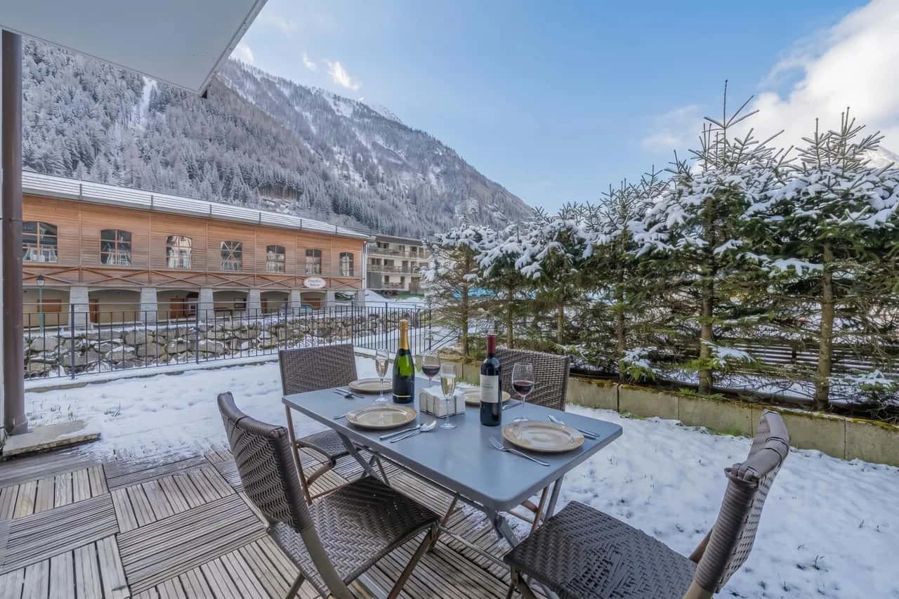 V Balme 06: Neben Skilift; Pool, Sauna & Fitnessraum