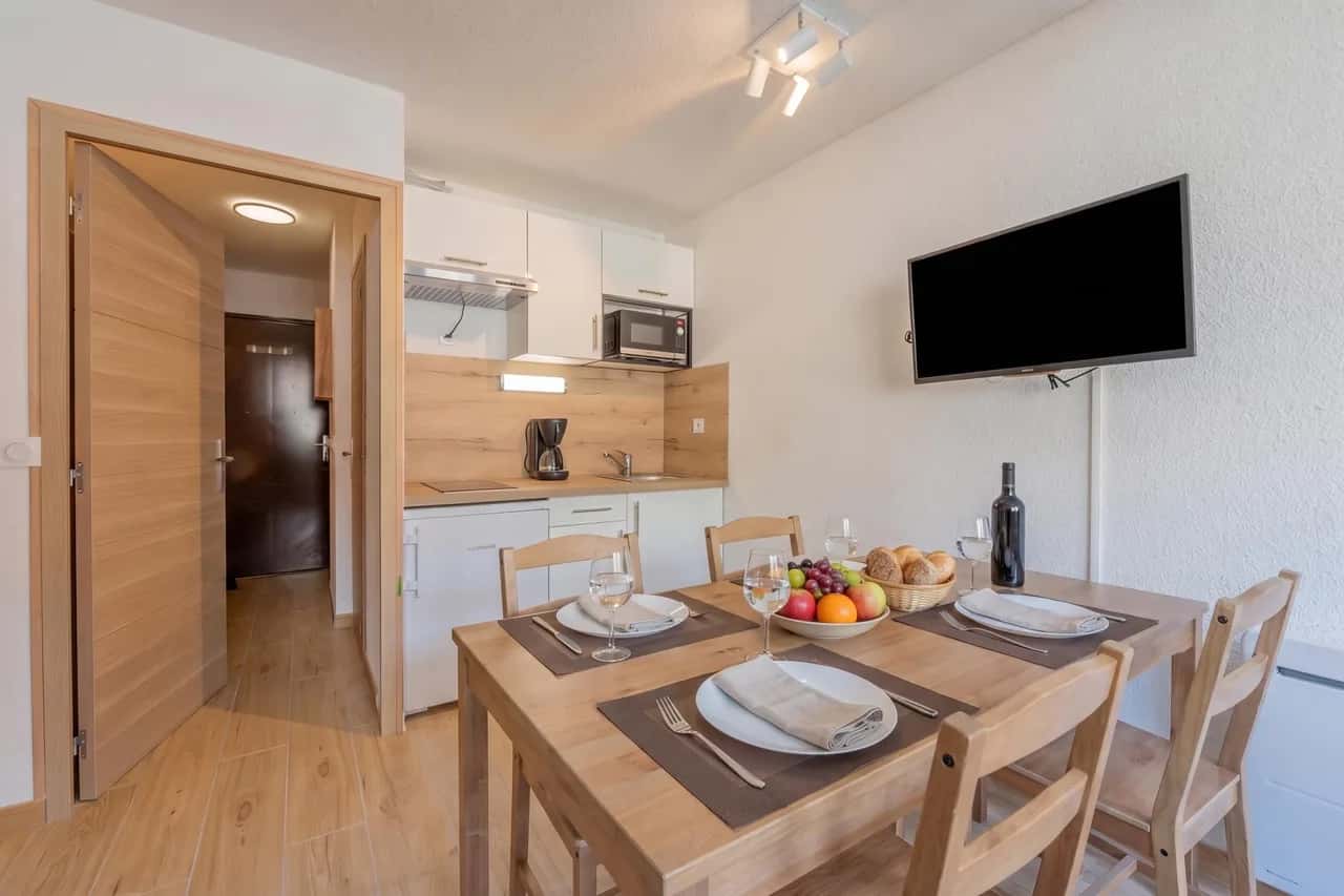 Cham Sud Grepon104 Vues Balcon | Accès aux Remontées | 4 Personnes