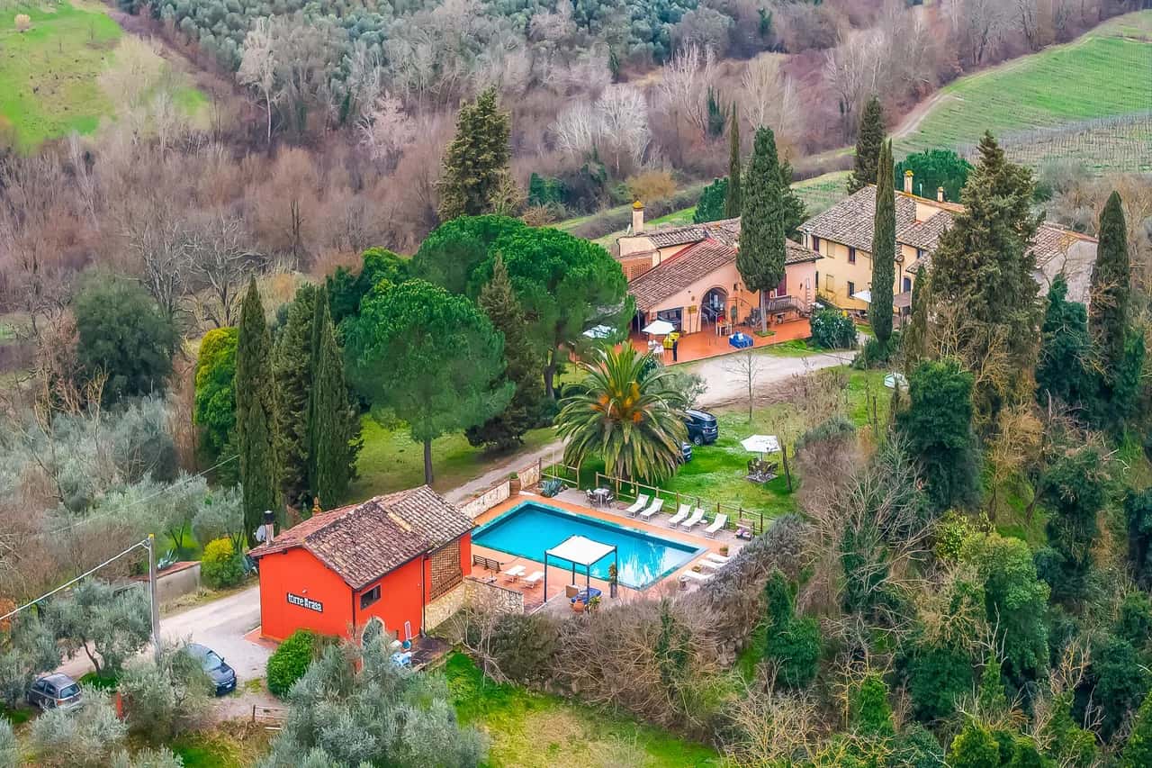 Torre Rasa 5 Putti with Shared Pool