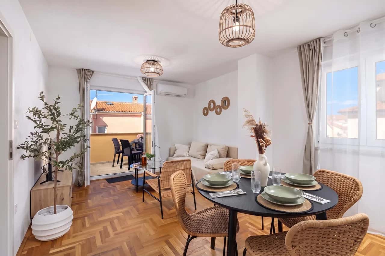 Apt Xenia a Pasos de la Playa / con Balcón