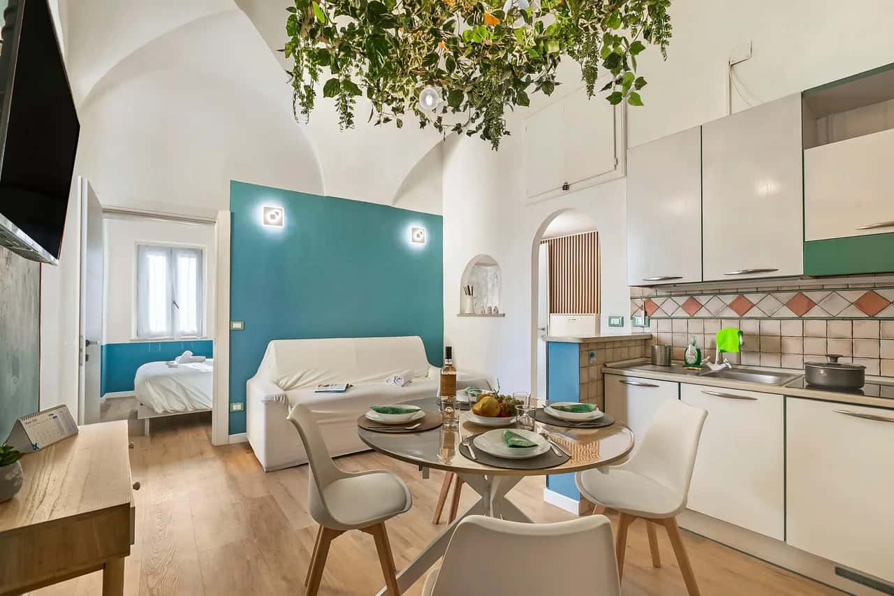 EA Blue Marin Apartment with A/C