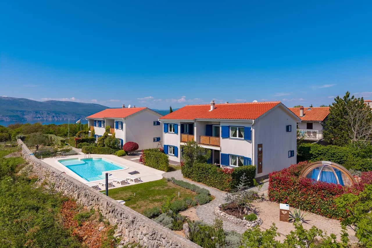 Wabi Sabi Apt3 Pool & Sea View