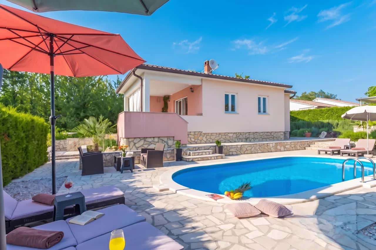 Istrian Villa Stella for 8: Pool & Sauna