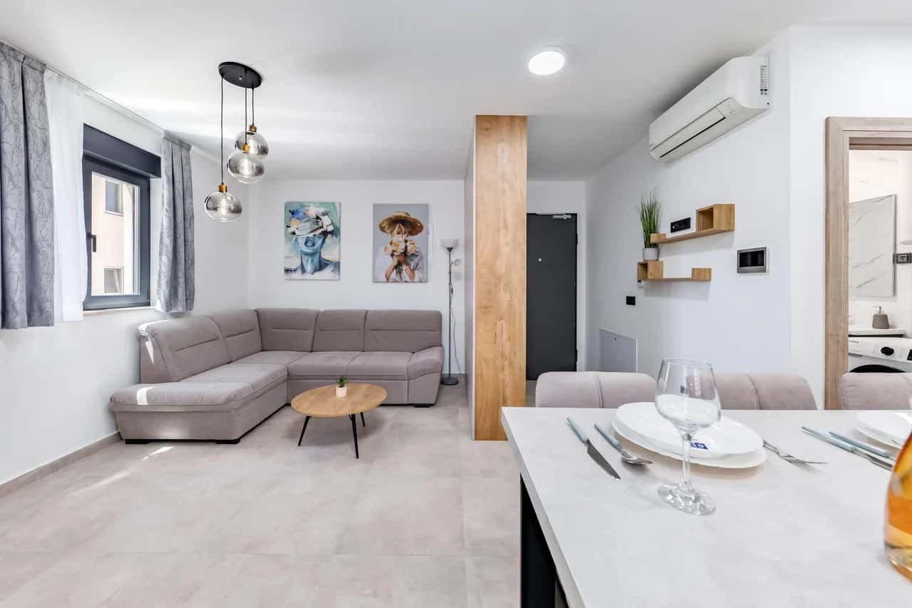 Zadar Familienresidenz 1 mit Balkon