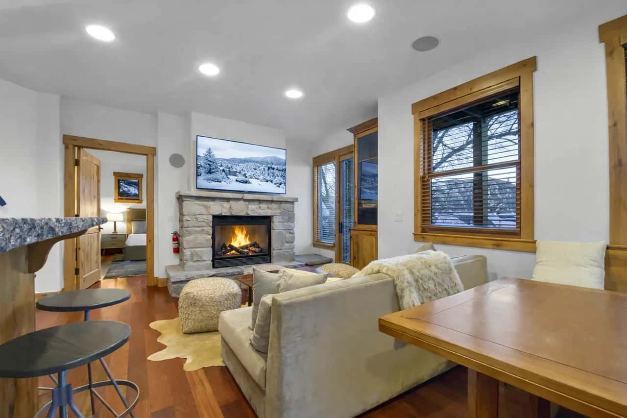 Mountain Luxury with Front Row Access to Adventure 502B