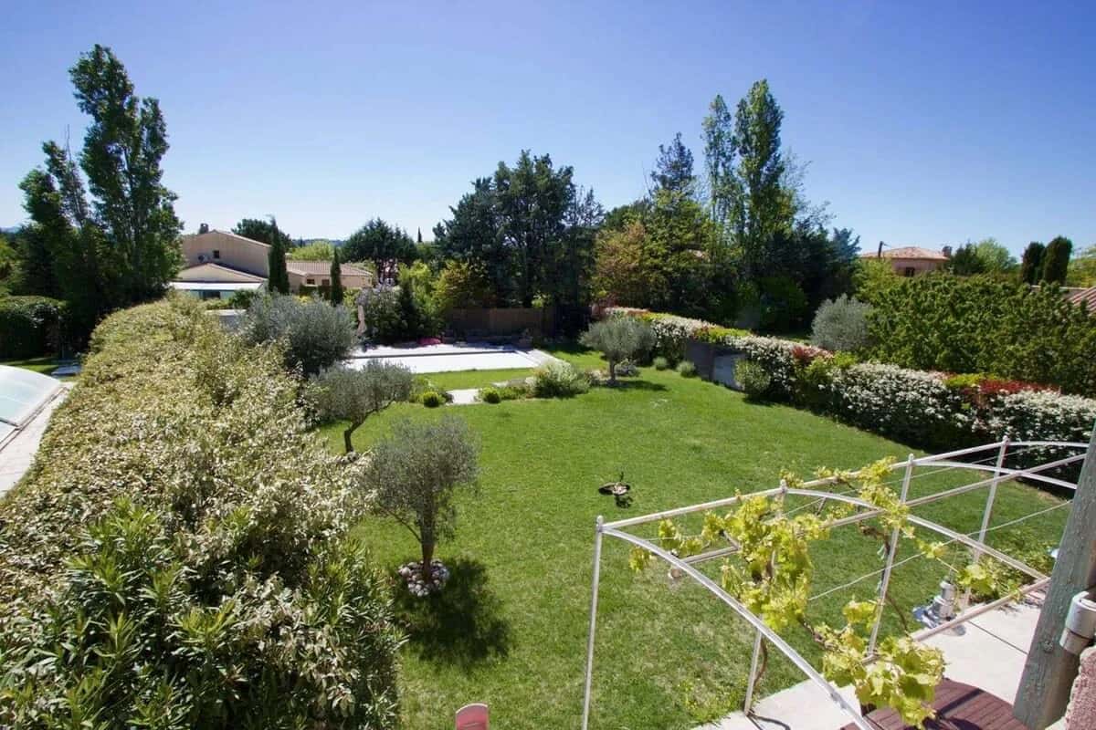 Charmante Et Belle Villa Dans Un Emplacement Parfait