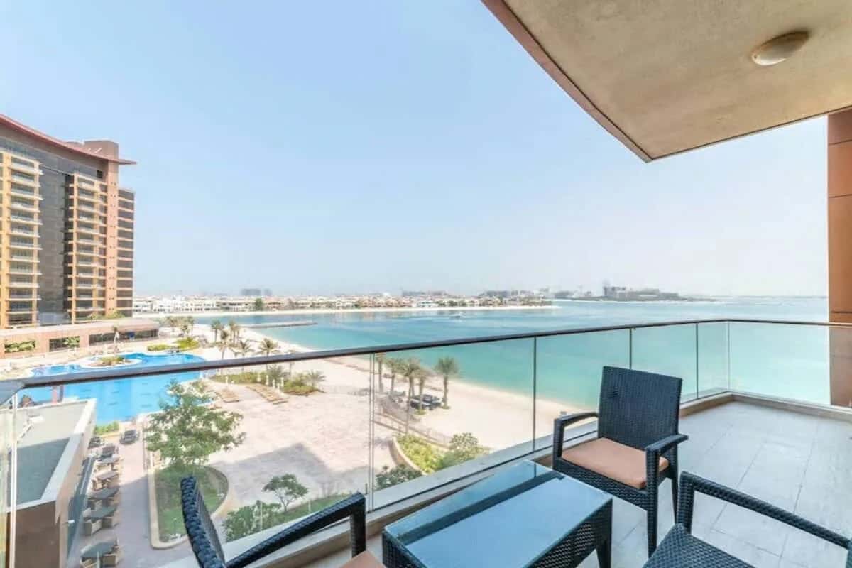 Amazing 1 BR Flat