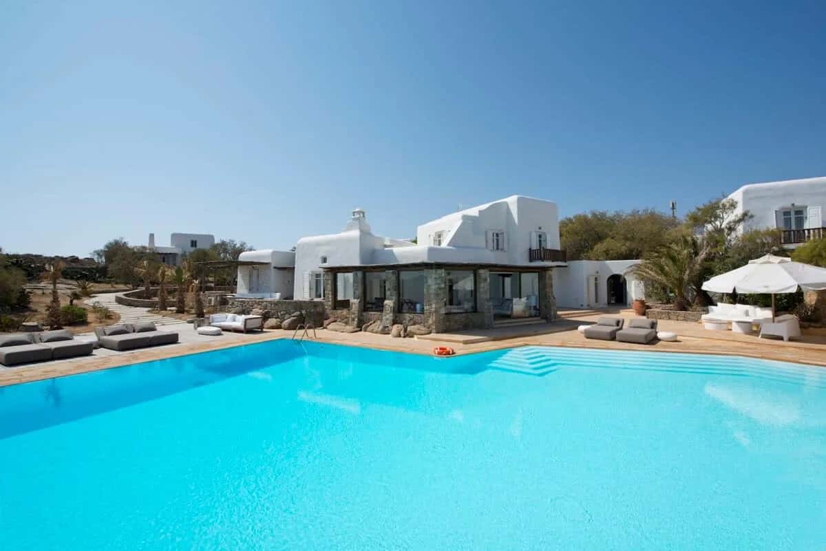 Stunning Villa with Infinity Pool in Mykonos