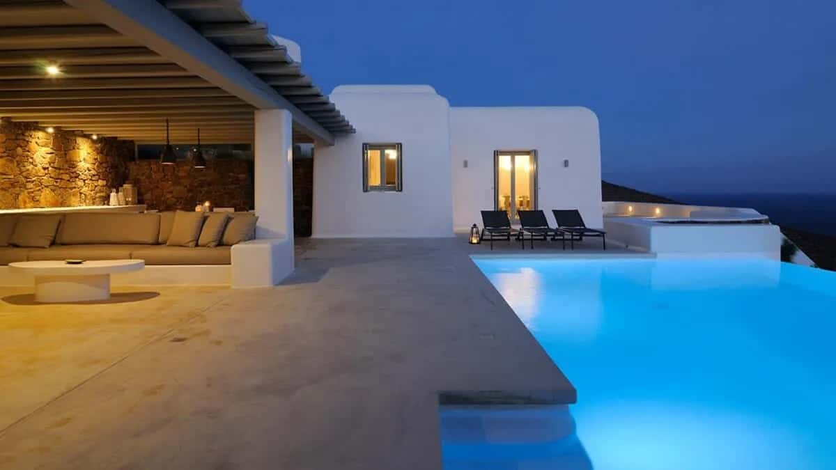 Isolated Peaceful Villa with Superb Scenery