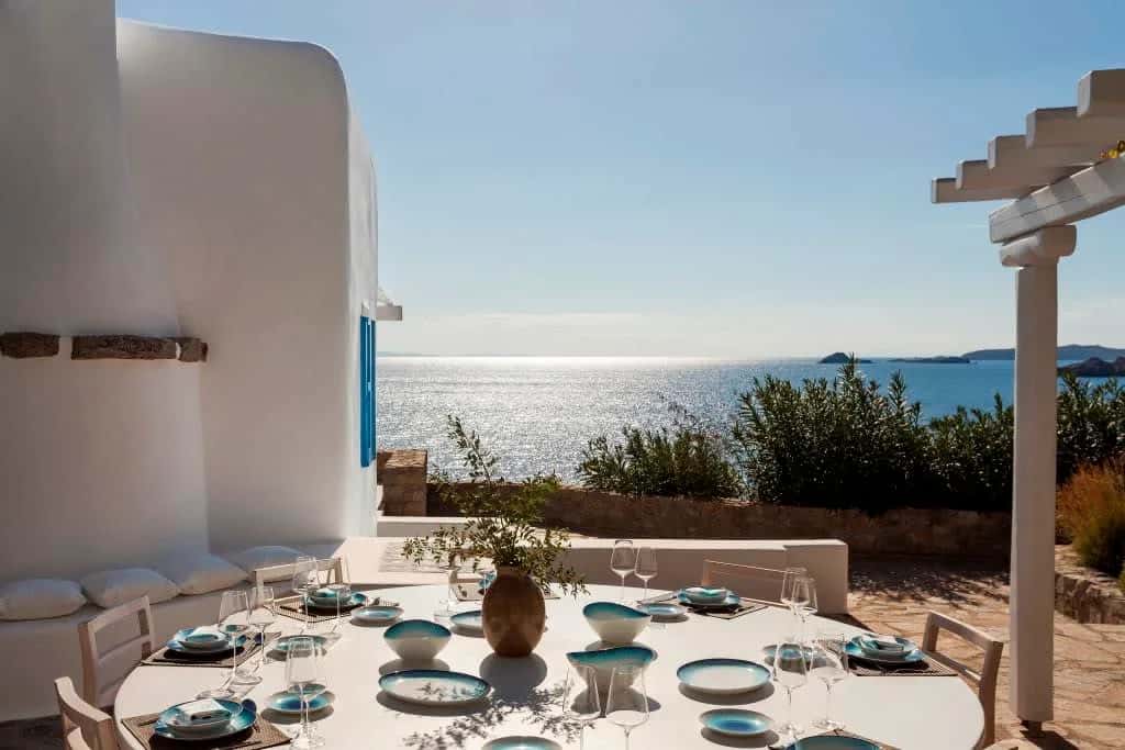 Mykonos Luxury Villa with Seafront Panorama