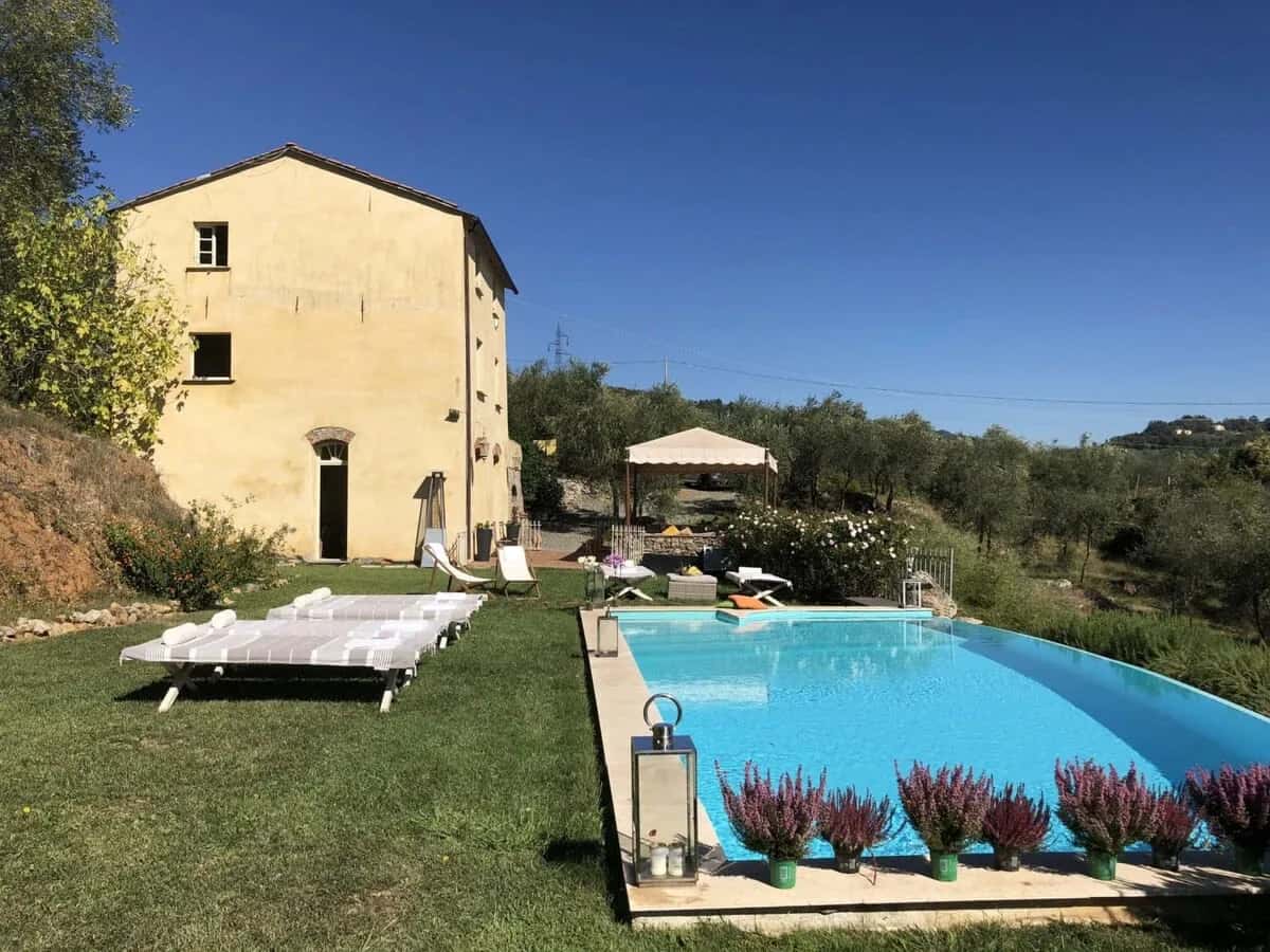 Delightful Country Villa Surrounded By Olive Groves