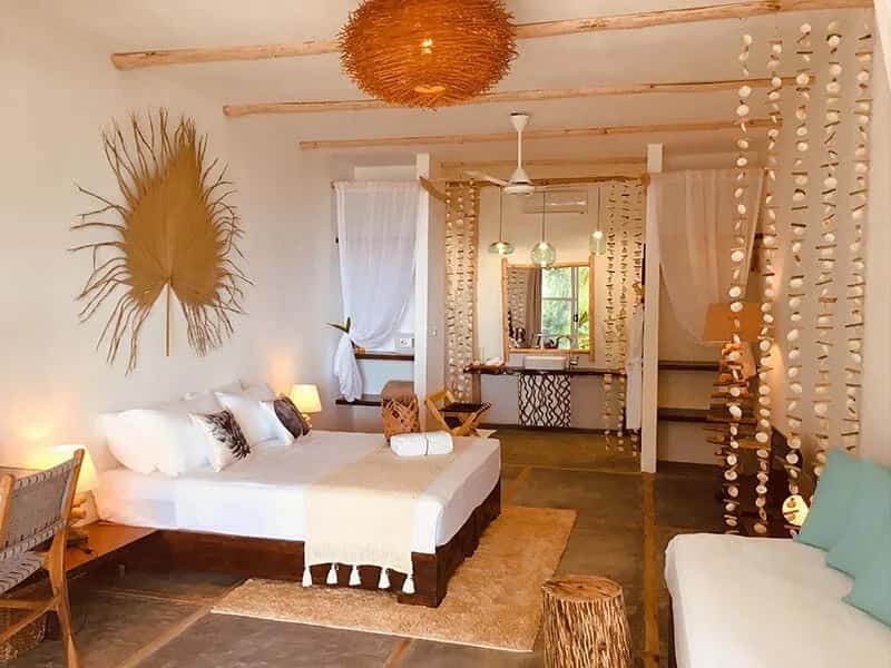 Charmantes Zimmer mit tropischer Terrasse