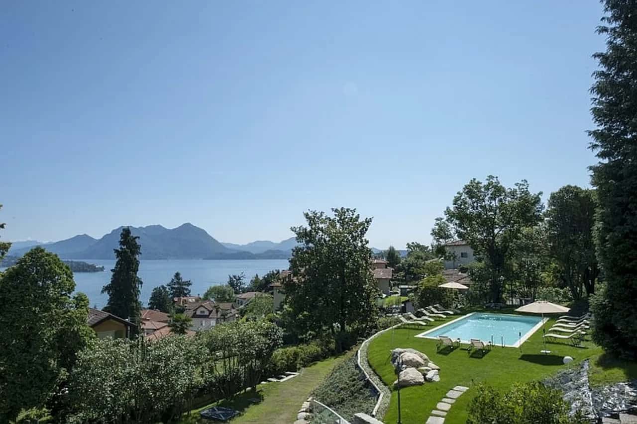 Luxurious Villa with Pool Overlooking Lake Maggiore