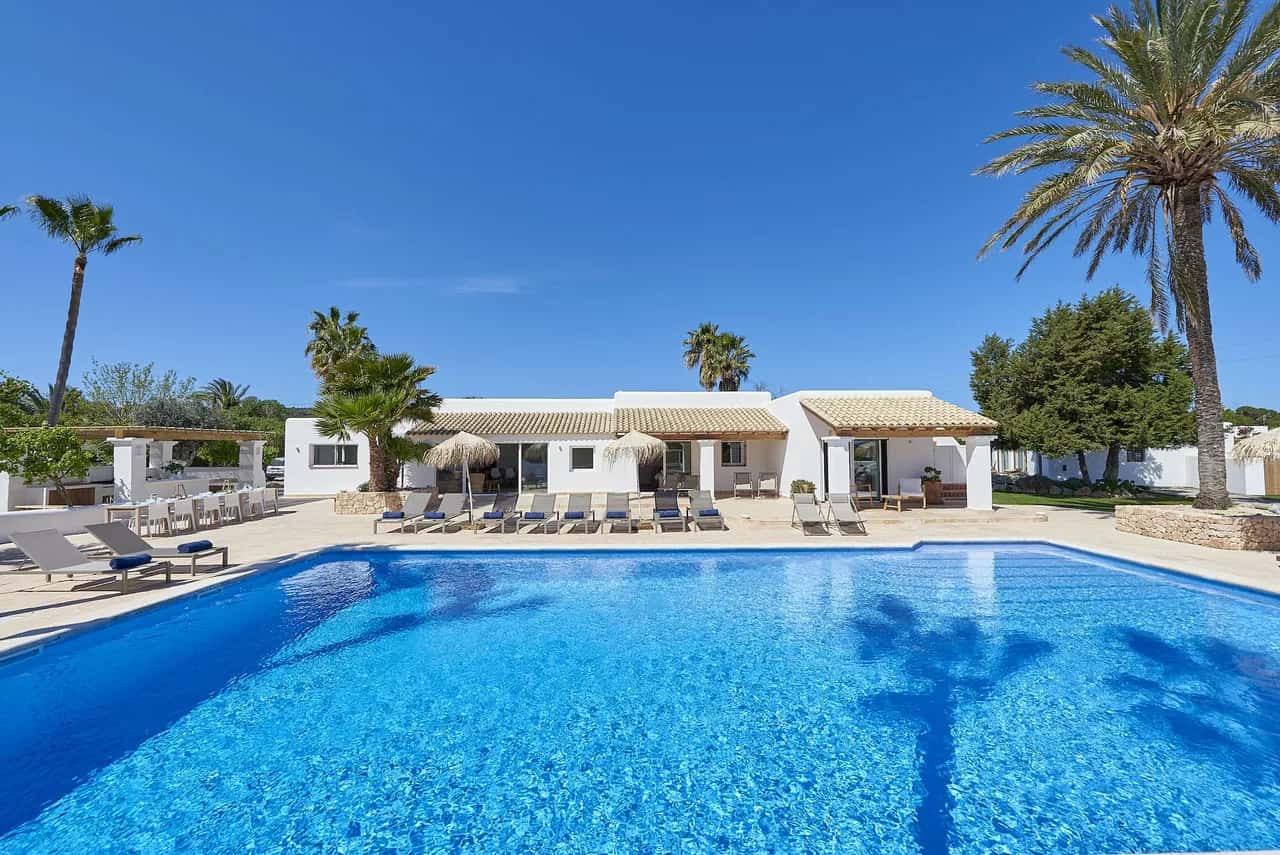 Impressive villa situated in a quiet, rural location in San Jose close to Cala Bassa