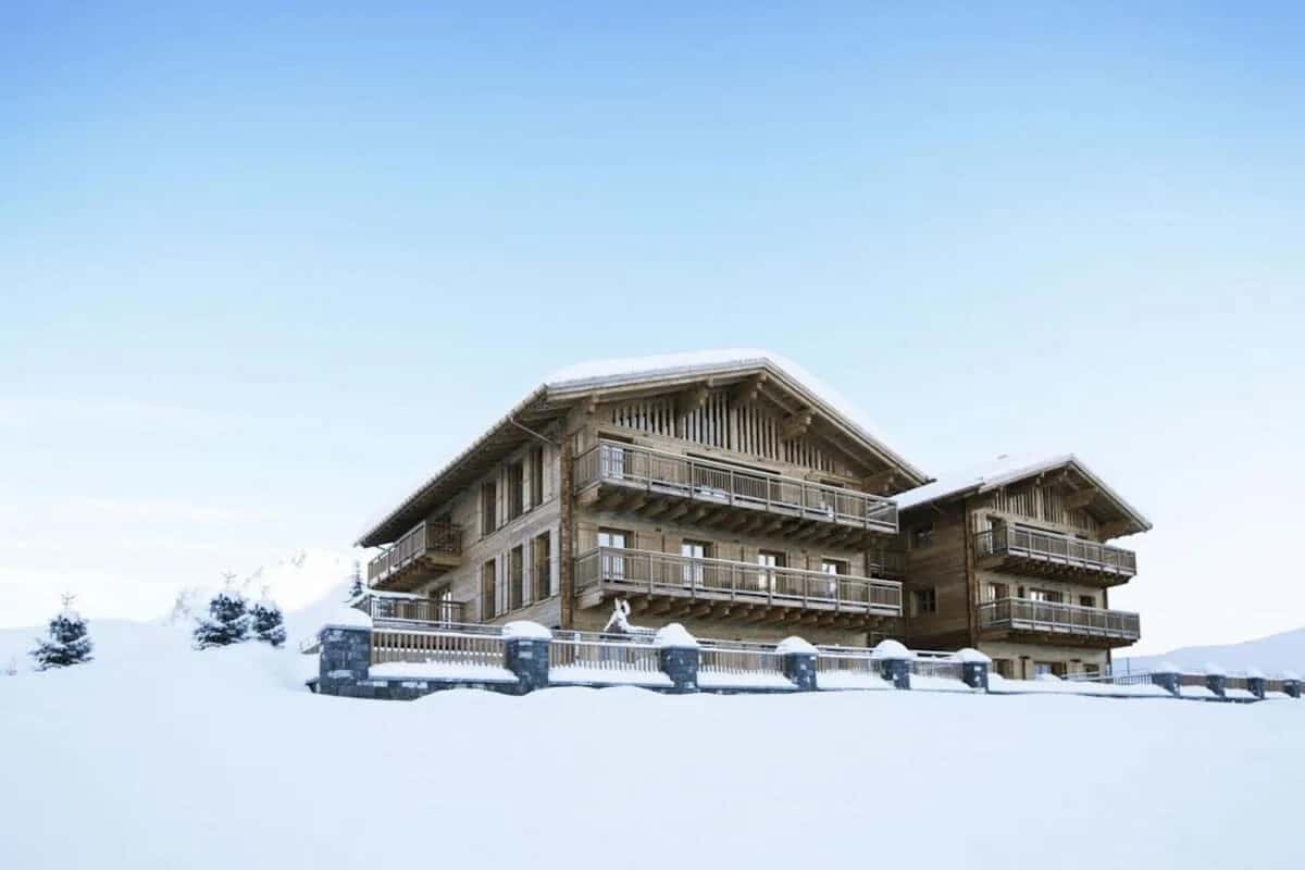 Un chalet luxueux avec un fabuleux spa et des équipements surplombant Oberlech