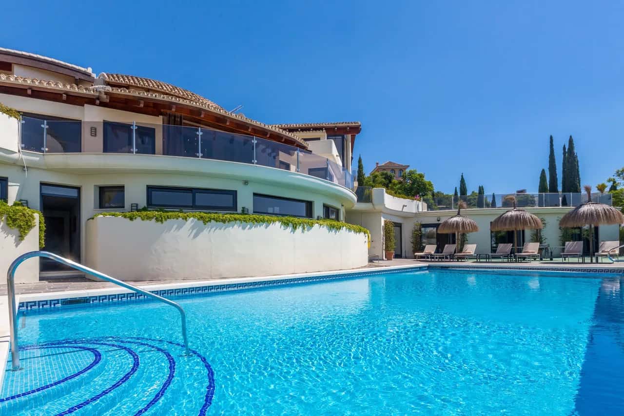 Ultimate Sophisticated Villa With Sauna and Jacuzzi