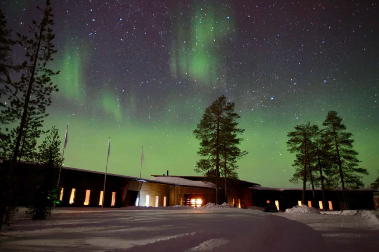 Perfectly Designed Amazing Lodge with Artic Views