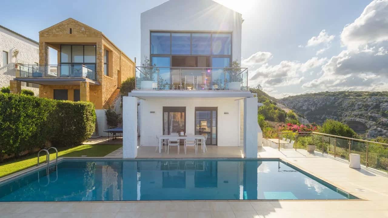 Luxusvilla auf dem höchsten Hügel von Akrotiri