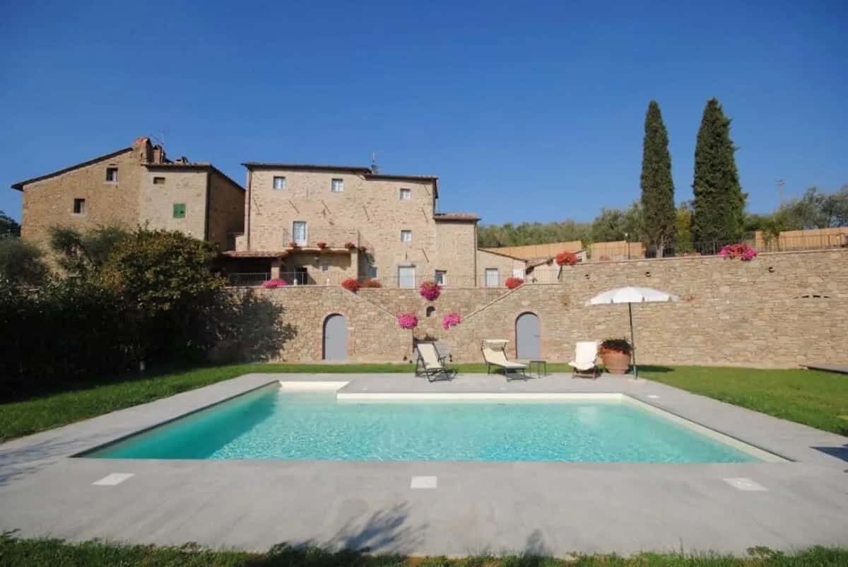 Magnificent country farm house villa in an idyllic area