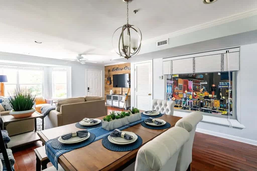 Walk To Broadway!Charming Modern Historic Townhome