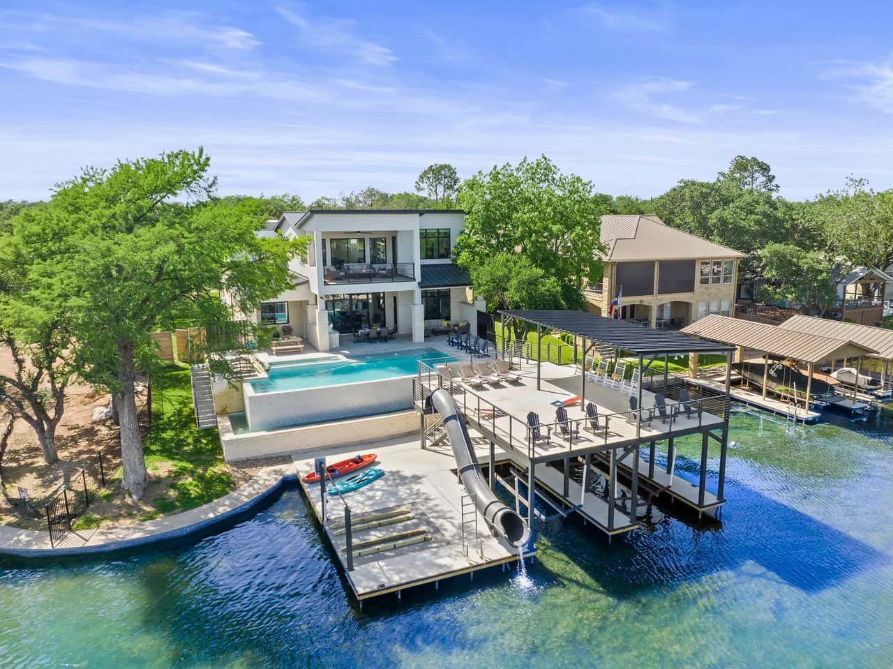 Infinity Pool Villa in Austin