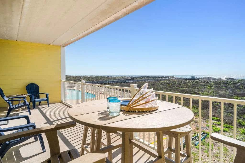 Ocean Views~Boardwalk Access~Large Community Pool