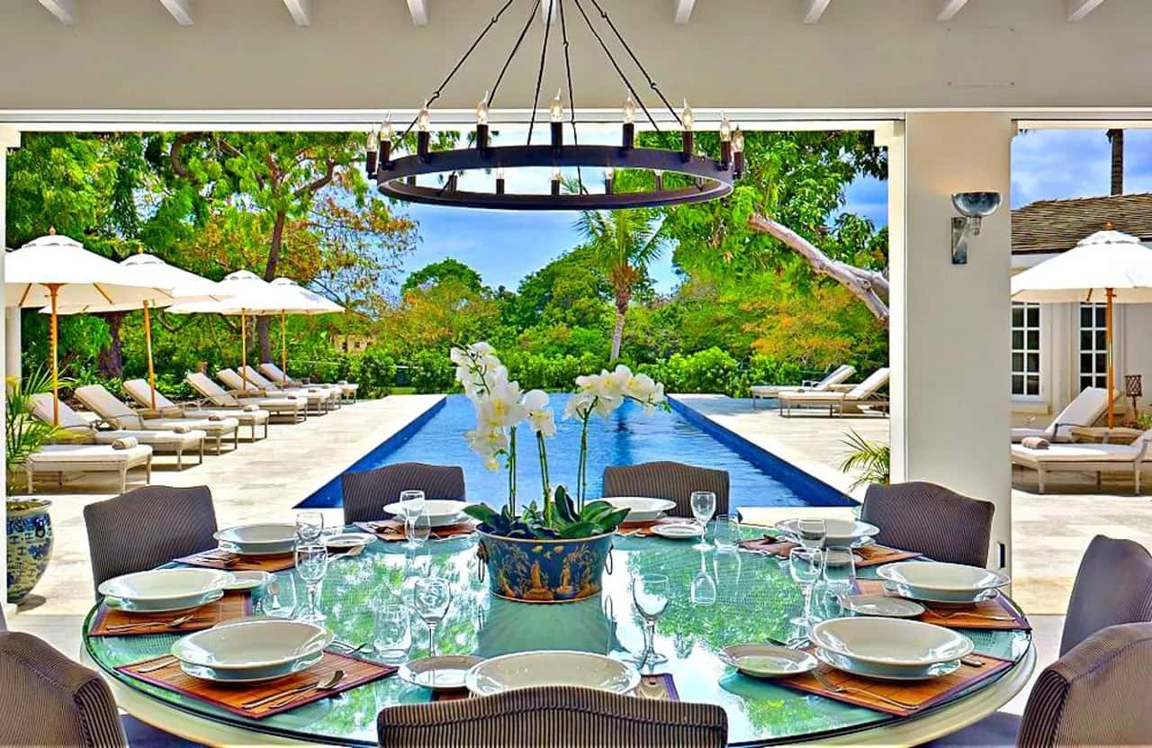 Luxuriöse 7-Zimmer-Villa in prestigeträchtiger Lage