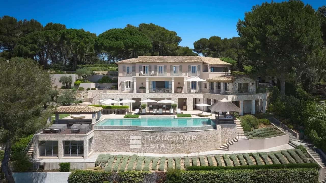 Exceptional Provincial Villa with stunning views